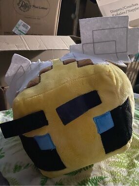 Minecraft bee cubic plush